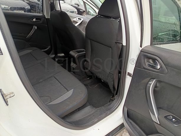 Peugeot 2008 · Ano 2018