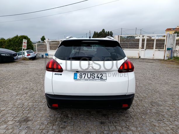 Peugeot 2008 · Ano 2018