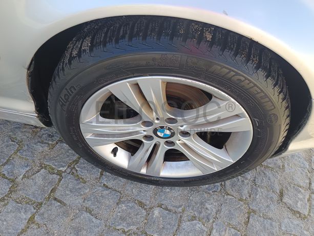 BMW 320d · Ano 2000