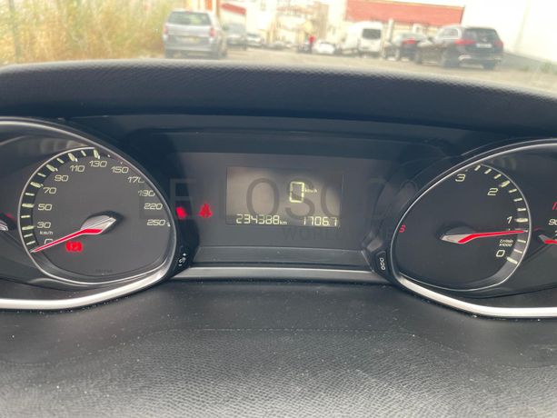 Peugeot 308 SW · Ano 2017