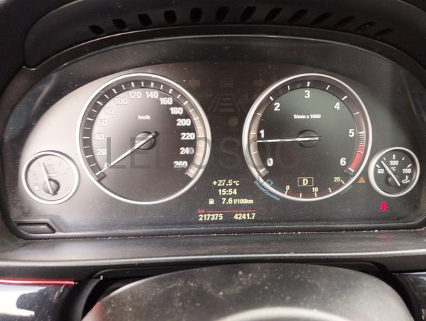 BMW 525 d · Ano 2011