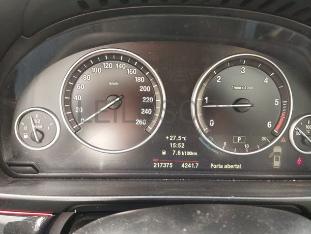 BMW 525 d · Ano 2011