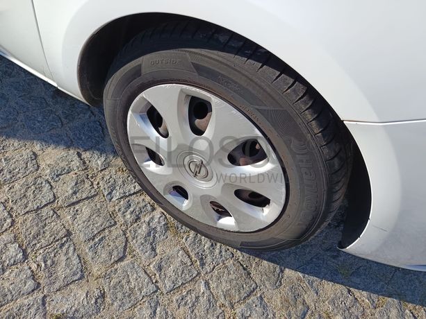 Opel Corsa 1.3 CDTI · Ano 2016