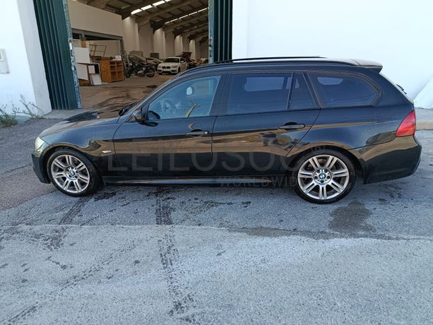 BMW 318D · Ano 2012
