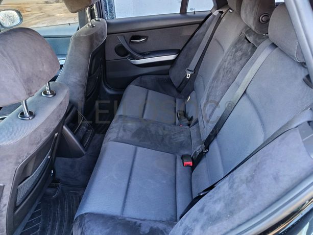 BMW 318D · Ano 2012