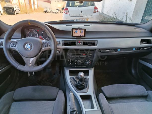 BMW 318D · Ano 2012