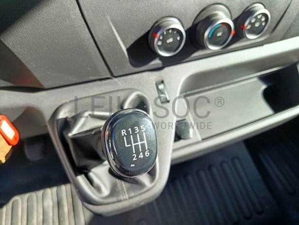 Opel Movano · Ano 2020