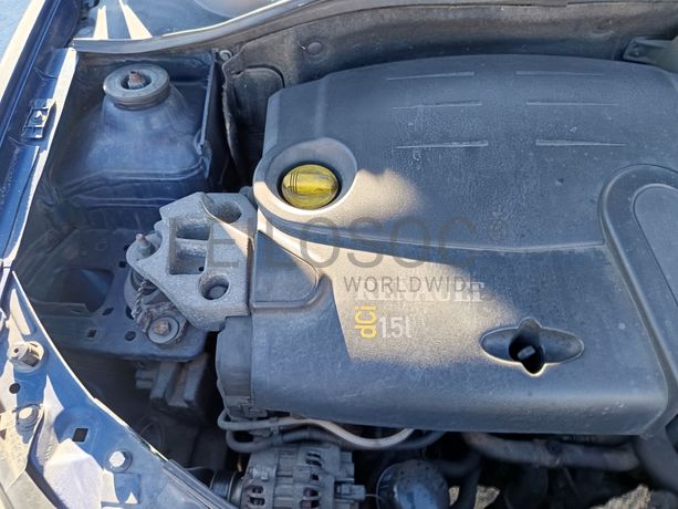 Renault Clio · Ano 2002