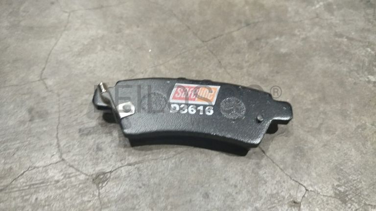 13 3 - Calços de Travão