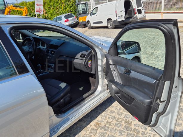 Mercedes-Benz C200 · Ano 2007
