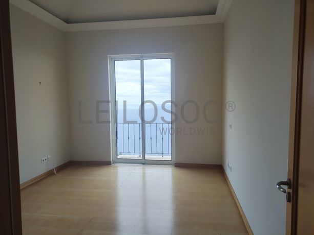 Proporção de 1/2 de Moradia V4 de Luxo com Piscina · Palheiro Village, Funchal