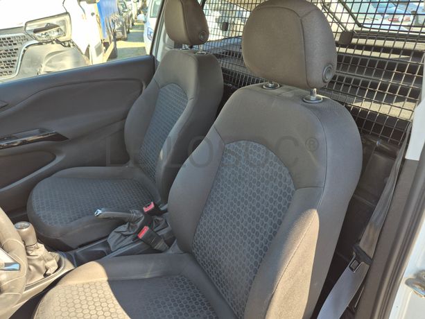Opel Corsa E Van · Ano 2016