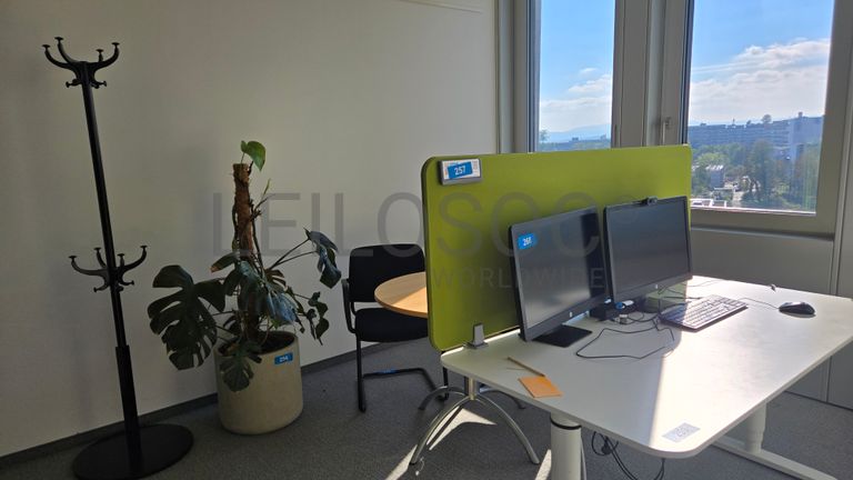 Espace de travail compact et design