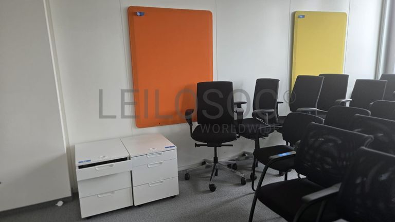 Ensemble complet de mobilier de bureau