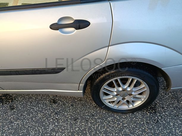 Ford Focus · Ano 2002