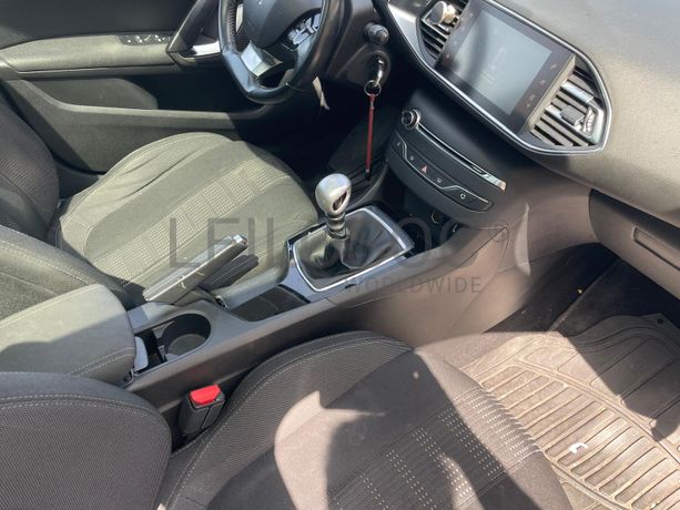 PEUGEOT 308 SW II 1.6 BlueHDi · Ano 2015