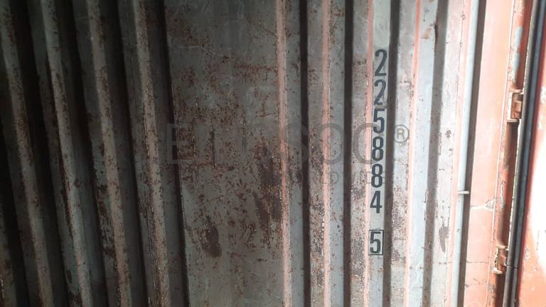 1 - 20 ft container