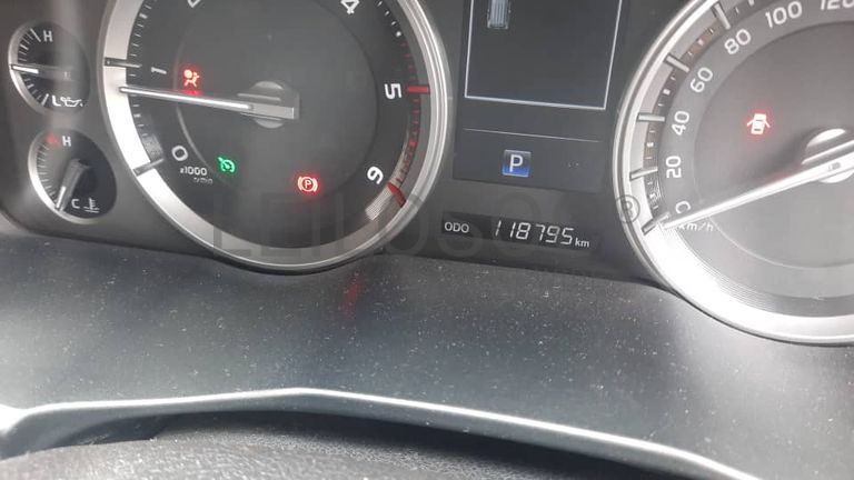 Toyota  Landcruser VX - VDJ200R-GNTEZ 2017