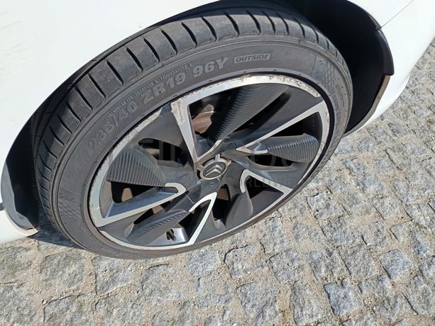 Citroën DS5 Hybrid 4 · Ano 2012