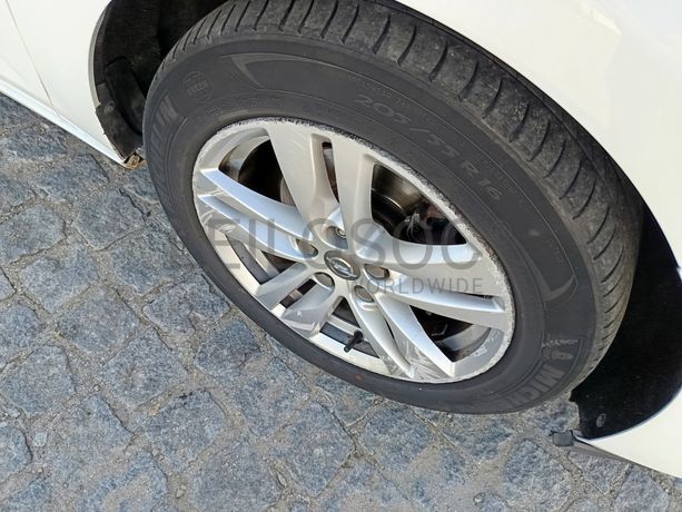 Opel Astra · Ano 2020