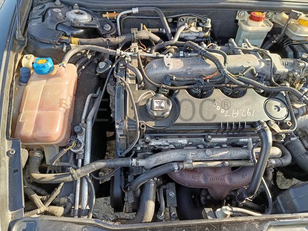 Alfa Romeo 1.9 JTD · Ano 2002