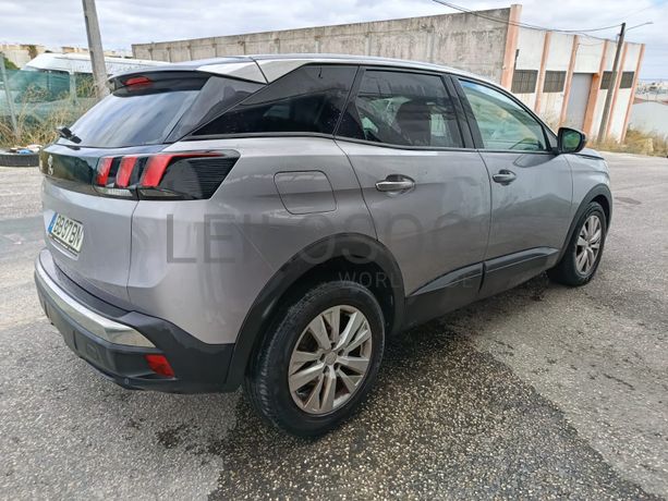 Peugeot 3008 1.5 Blue HDI · Ano 2019