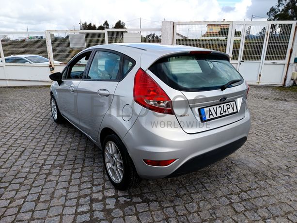 Ford Fiesta · Ano 2010