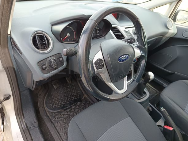 Ford Fiesta · Ano 2010