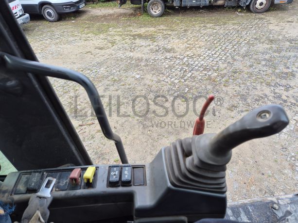 Giratória Hitachi · Ano 2008