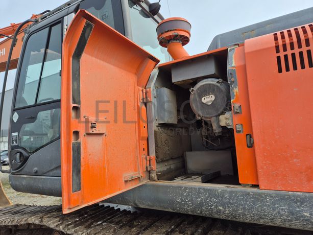 Giratória Hitachi · Ano 2008