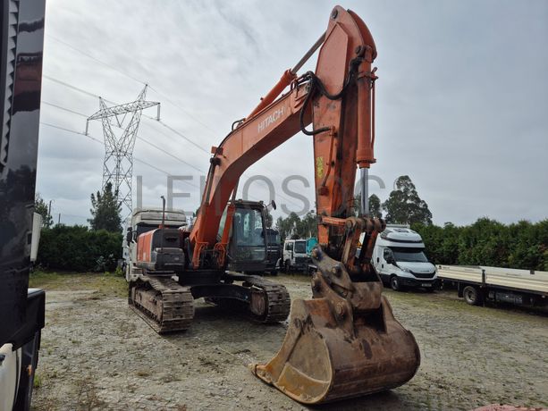 Giratória Hitachi · Ano 2008