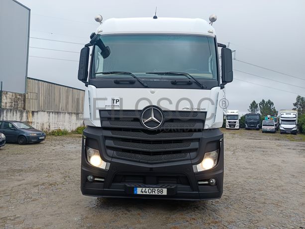 Mercedes-Benz 1845 · Ano 2014