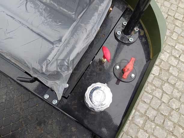 Mini Giratória Colt KV13 · Ano 2025