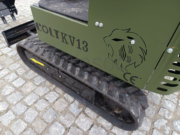 Mini Giratória Colt KV13 · Ano 2025