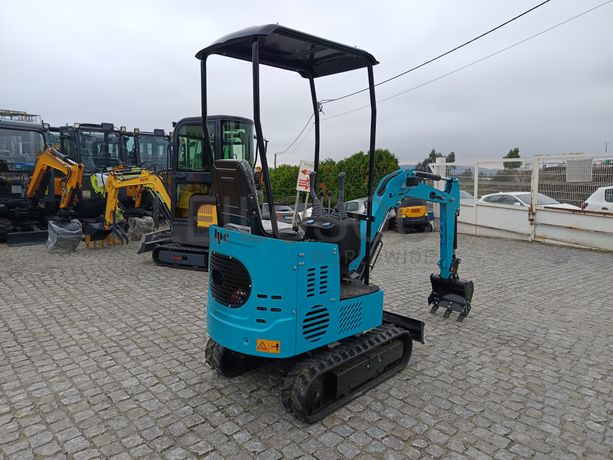 Mini Giratória JPC KV12 · Ano 2025