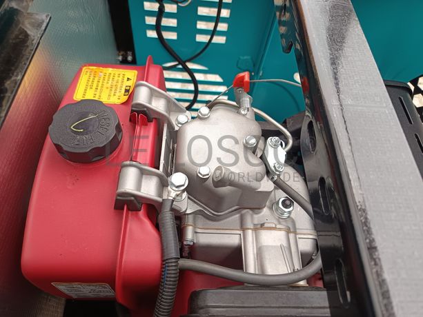 Mini Giratória JPC KV12 · Ano 2025