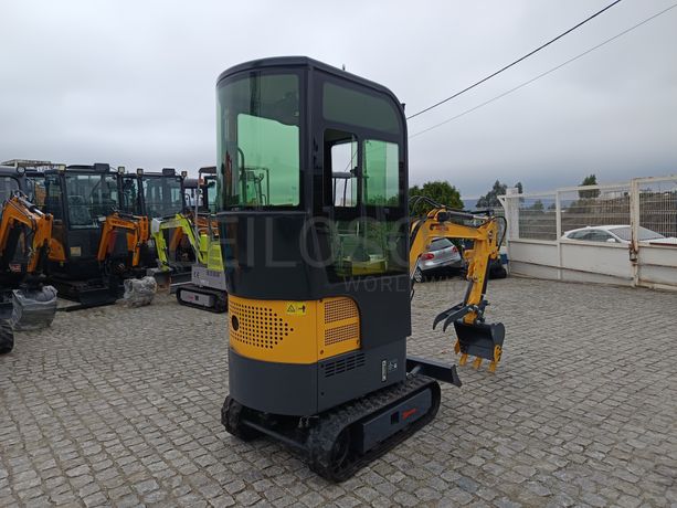 Mini Giratória Star Vox SV-ME12 · Ano 2025