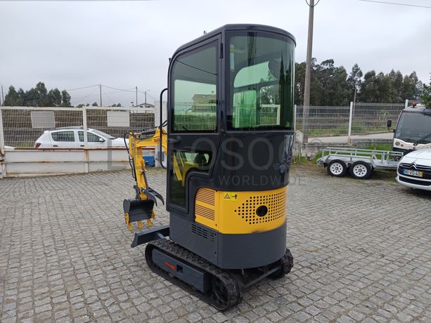 Mini Giratória Star Vox SV-ME12 · Ano 2025