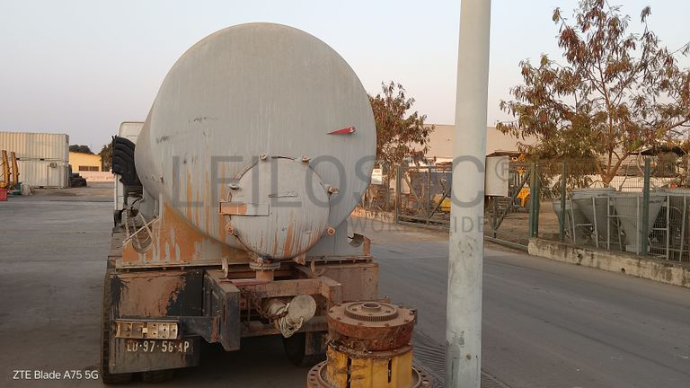 Auto-Tanques de Água 18 M3 VOLVO FM 12 6*4