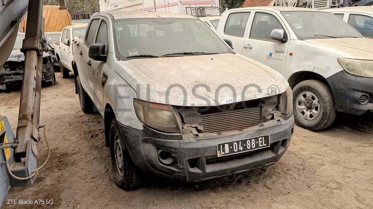 5 FORD RANGER  e 1 FORD ESCAPE