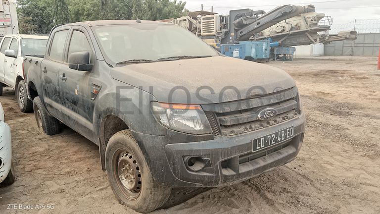 5 FORD RANGER  e 1 FORD ESCAPE