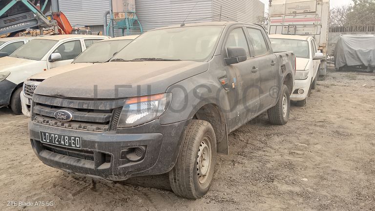 5 FORD RANGER  e 1 FORD ESCAPE