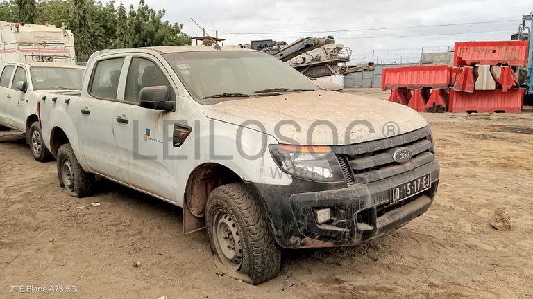 5 FORD RANGER  e 1 FORD ESCAPE