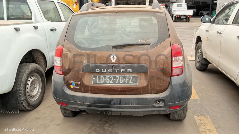 3 RENAULT DUSTER