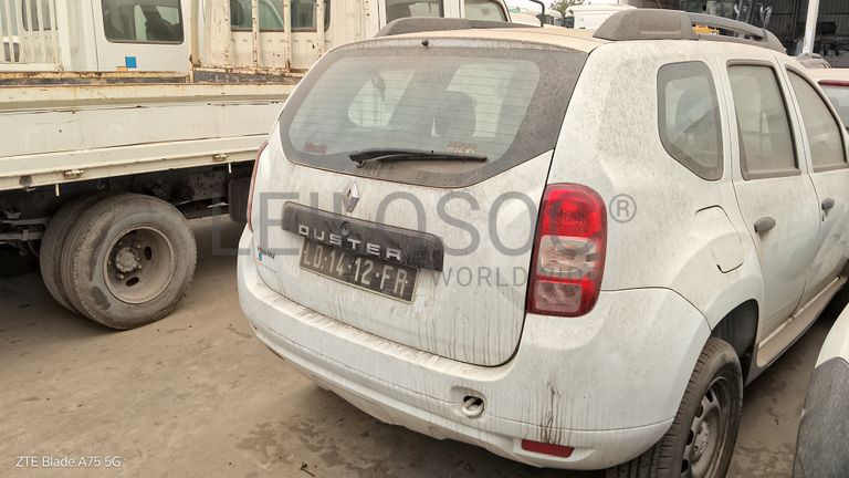 3 RENAULT DUSTER