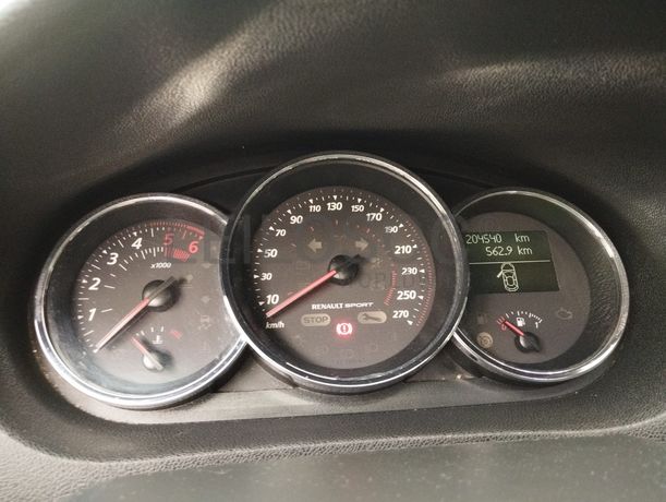 Renault Megane 3 Sport Tourer 1.5 DCi · Ano 2012