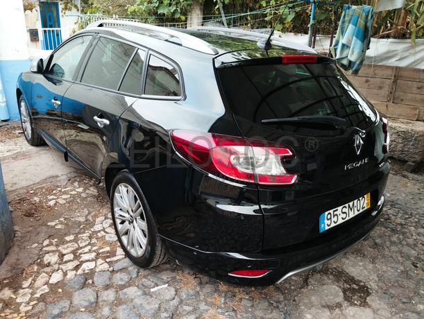 Renault Megane 3 Sport Tourer 1.5 DCi · Ano 2012