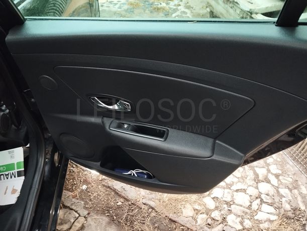 Renault Megane 3 Sport Tourer 1.5 DCi · Ano 2012