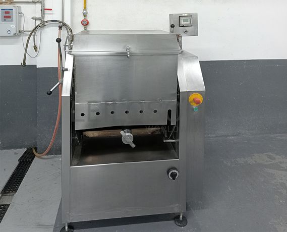 Unidade Industrial Completa para Produção Alimentar · Maia