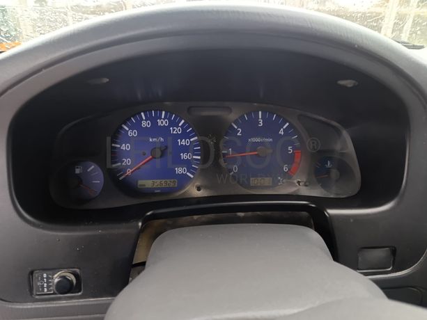 Nissan Pick UP 2.5 TD 4WD · Ano 2000